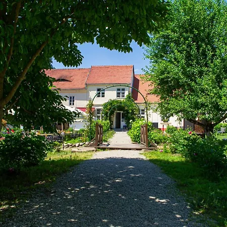 Palatul Brukenthal Hotel Avrig